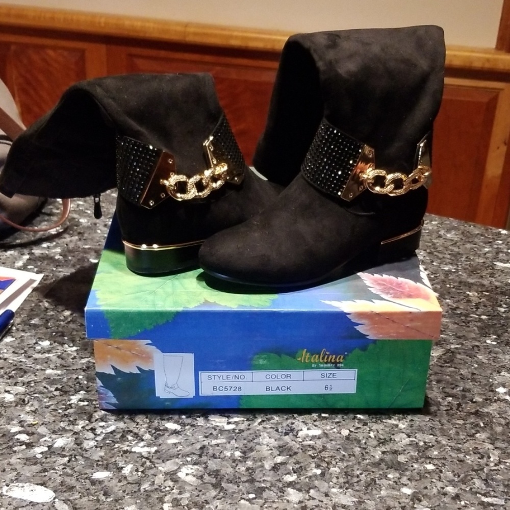 Italina Black Chain Detail Tall Boot